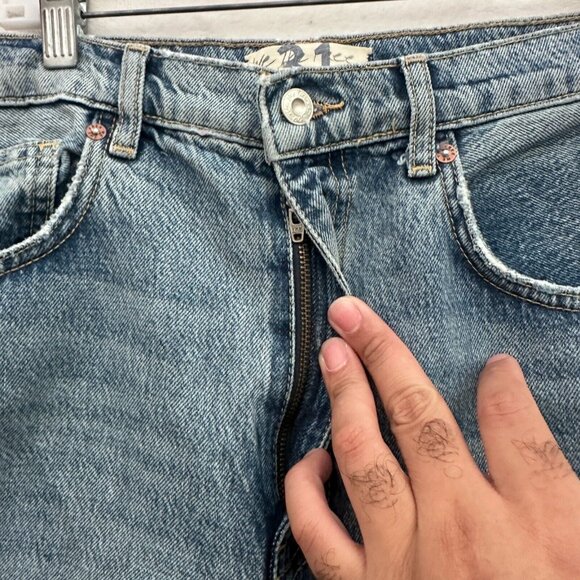 Free People Jeans Womens 31x25 Blue Straight Leg Distresseds High Rise - Picture 8 of 12